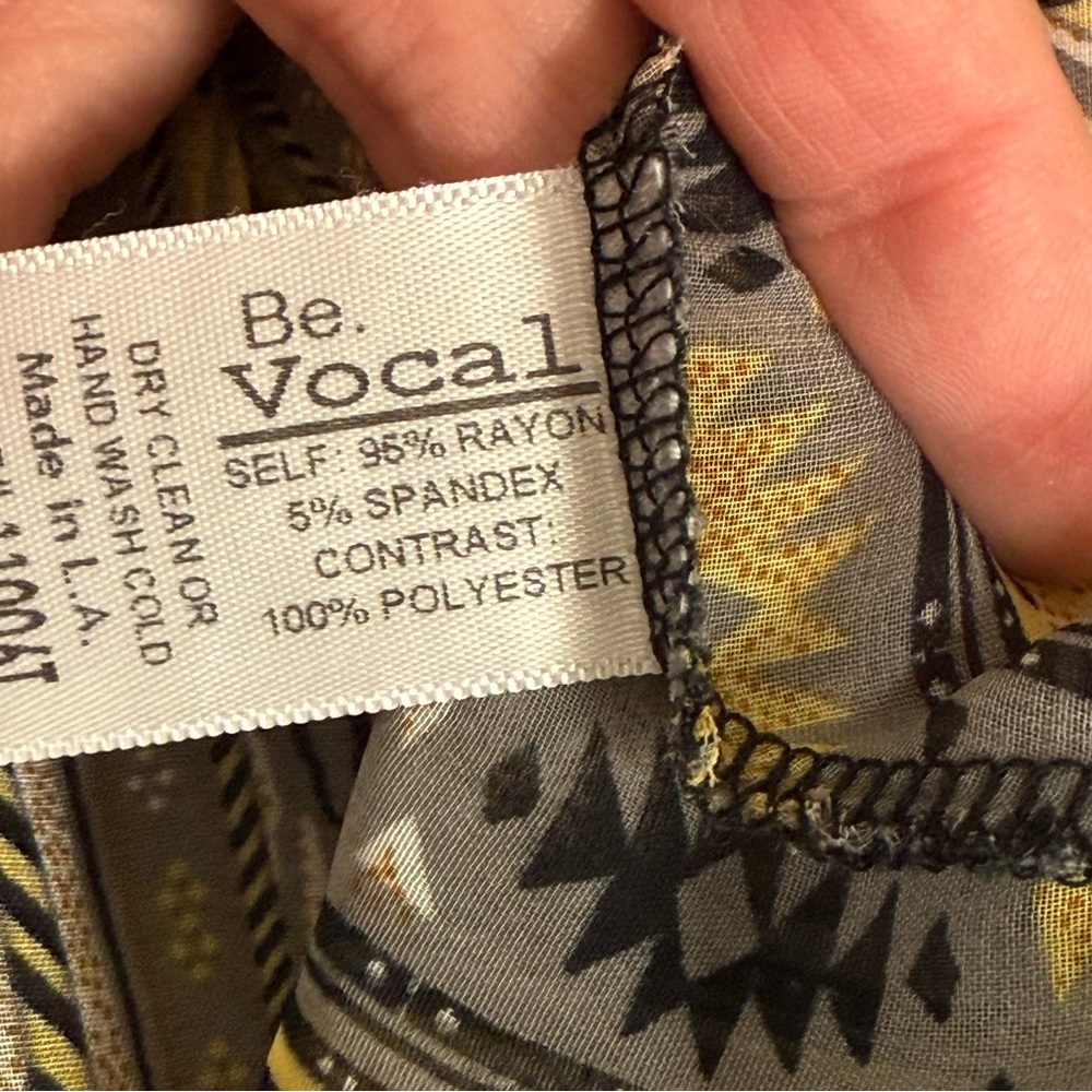 Be Vocal Black Gold Studded Boho Aztec Handkerchief Hem Tank Top L USA - Picture 7 of 9